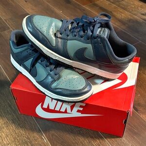 Nike dunks low retro size 11 men’s